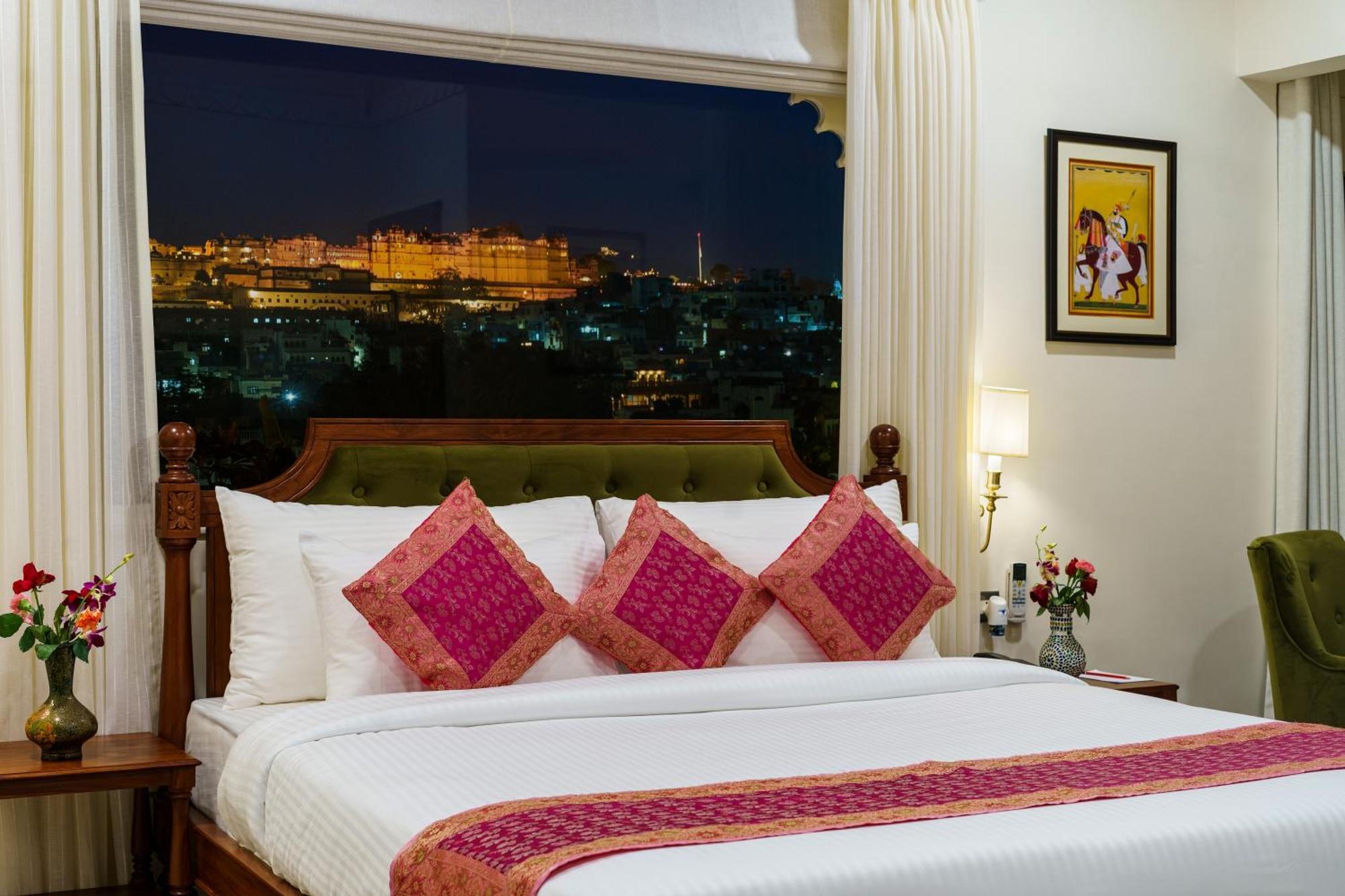 Chunda Haveli Hotel Udaipur Eksteriør billede