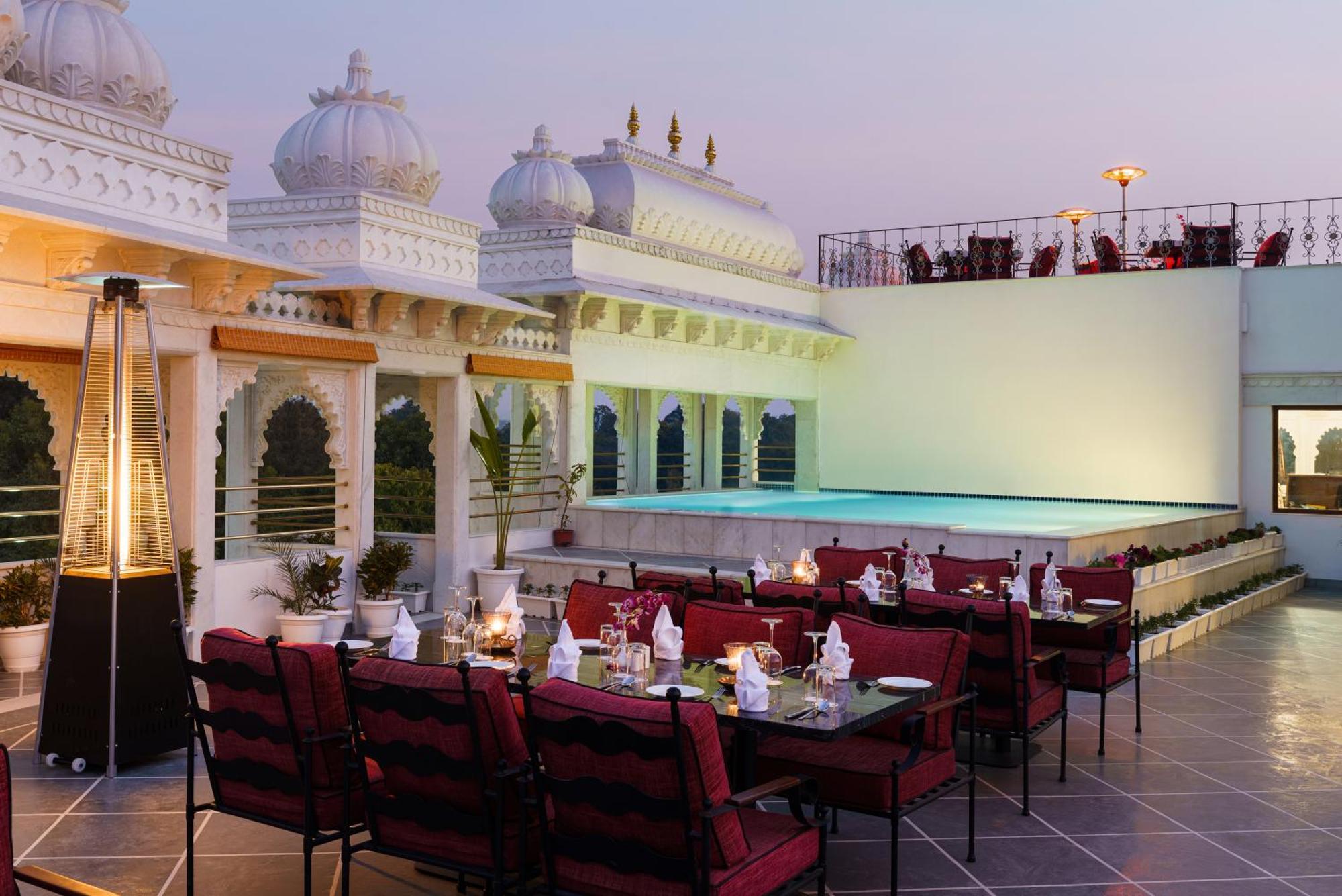 Chunda Haveli Hotel Udaipur Eksteriør billede