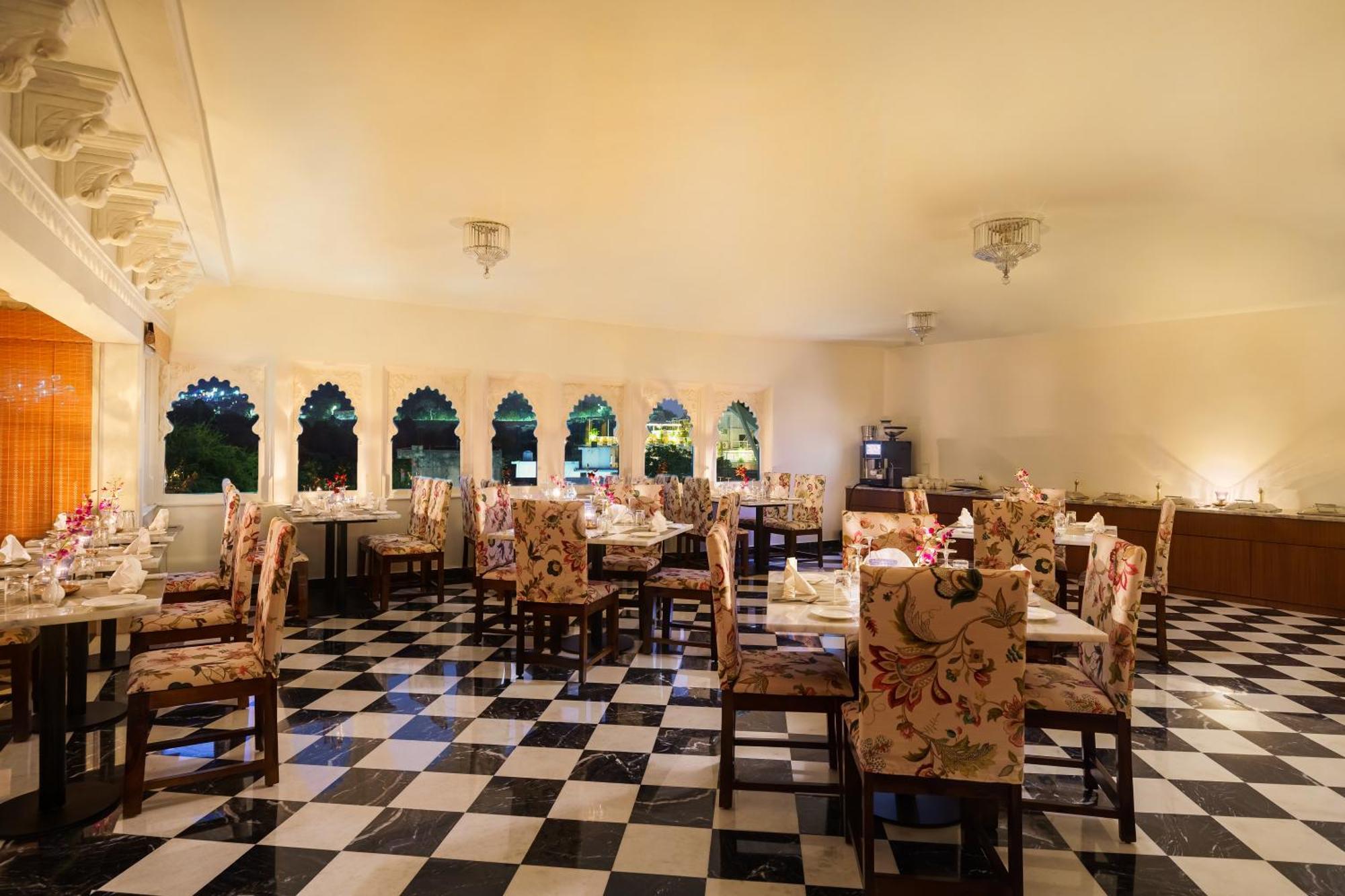 Chunda Haveli Hotel Udaipur Eksteriør billede