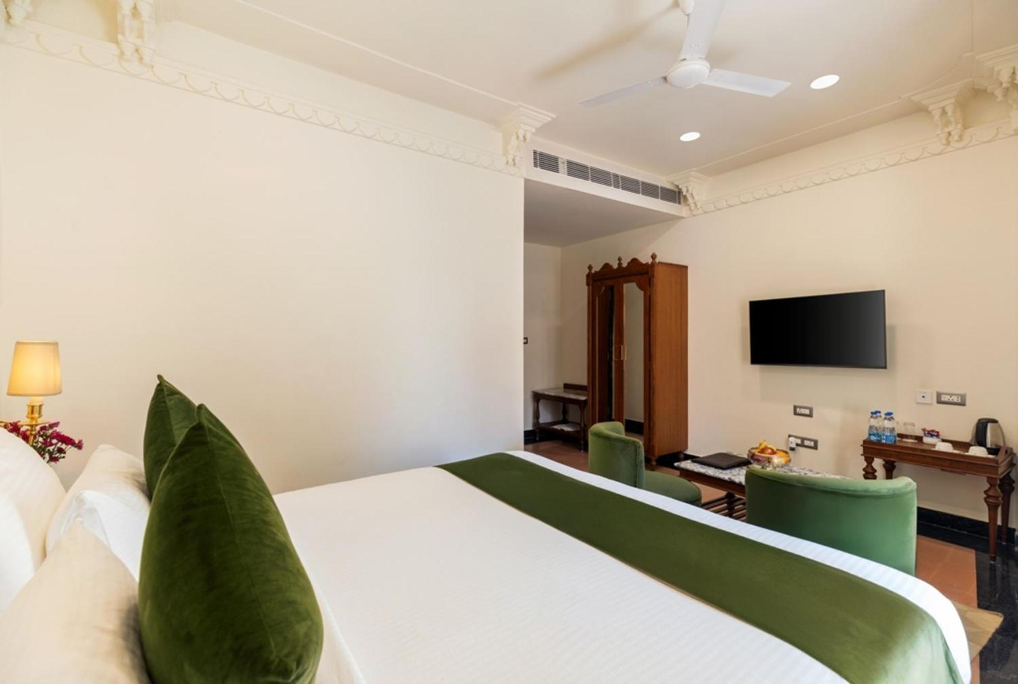 Chunda Haveli Hotel Udaipur Eksteriør billede
