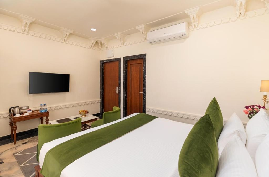 Chunda Haveli Hotel Udaipur Eksteriør billede
